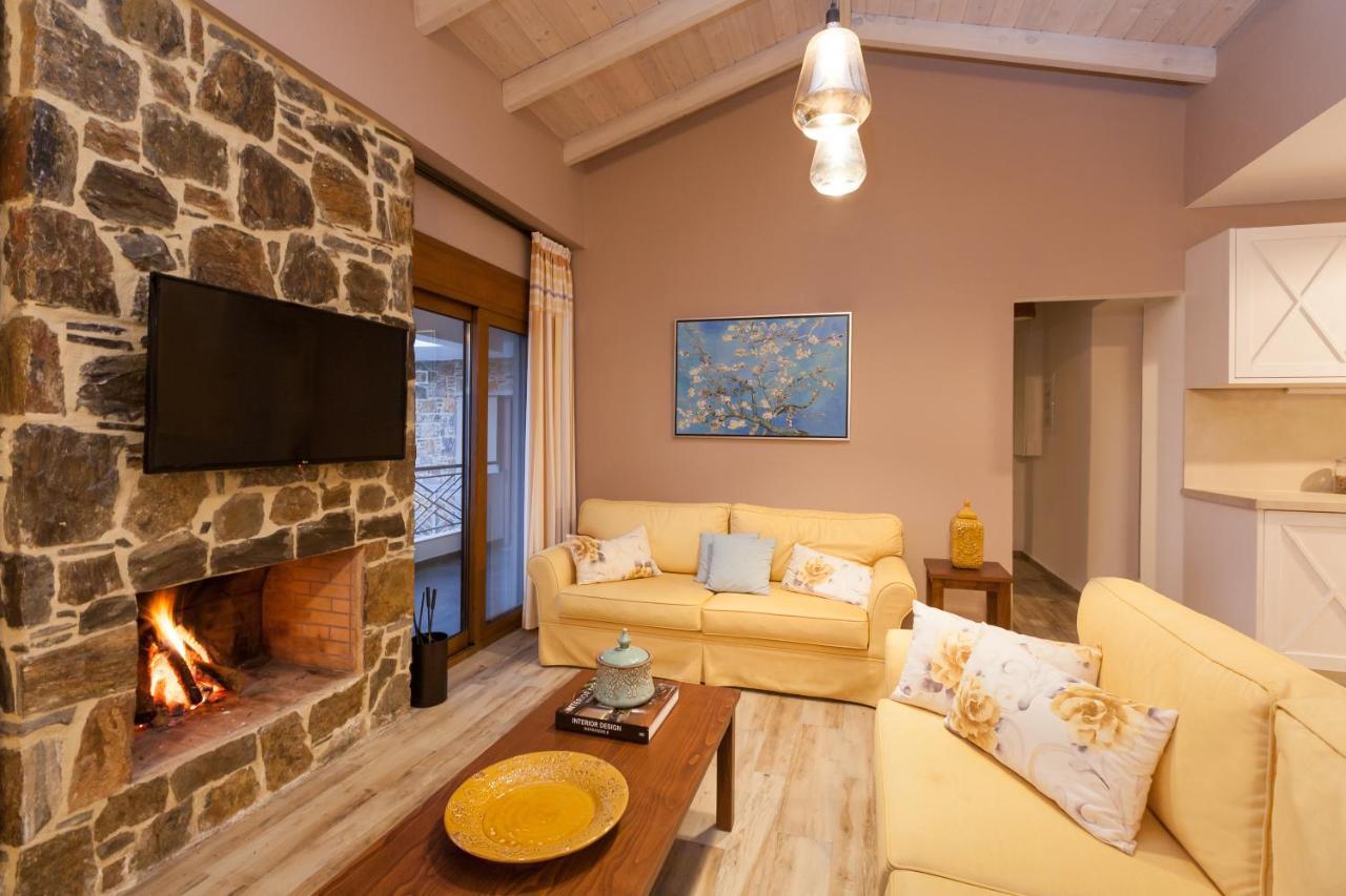 Villa Angelica Meronas ภายนอก รูปภาพ