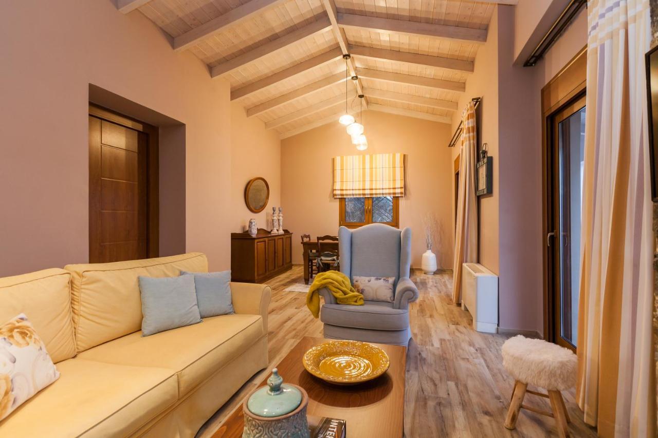 Villa Angelica Meronas ภายนอก รูปภาพ