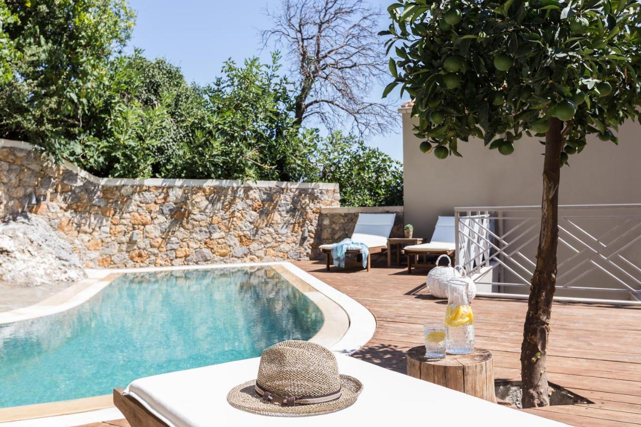 Villa Angelica Meronas ภายนอก รูปภาพ