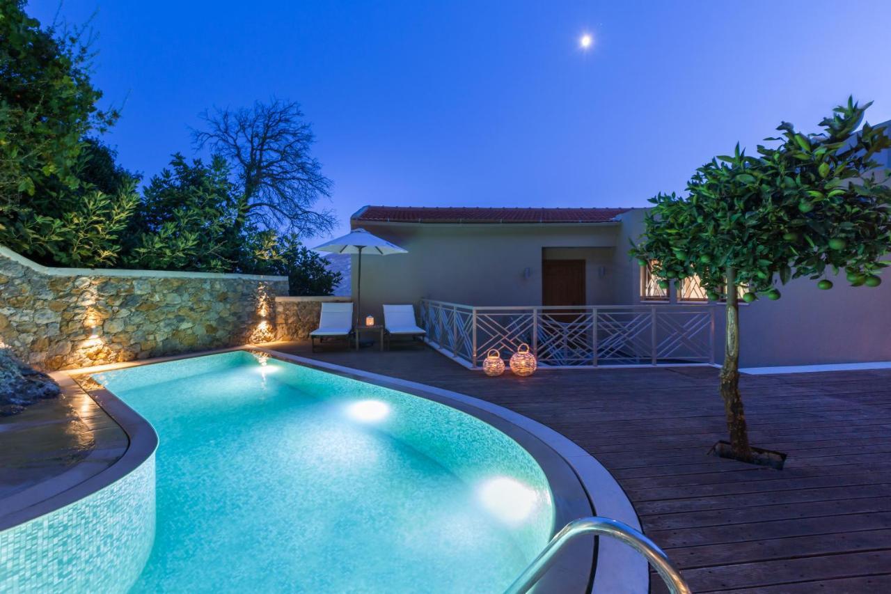 Villa Angelica Meronas ภายนอก รูปภาพ